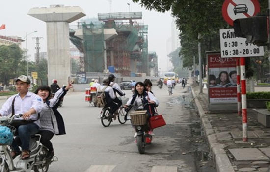 Hà Nội quản chặt học sinh vi phạm giao thông 